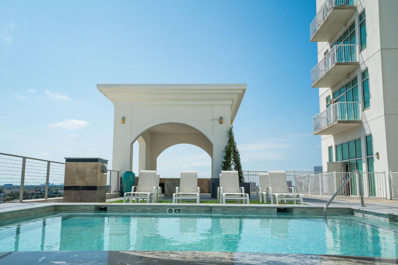 גלווסטון Sea It All Infinity Pool Ocean Views Steps From The Beach - A Perfect Romantic Getaway מראה חיצוני תמונה